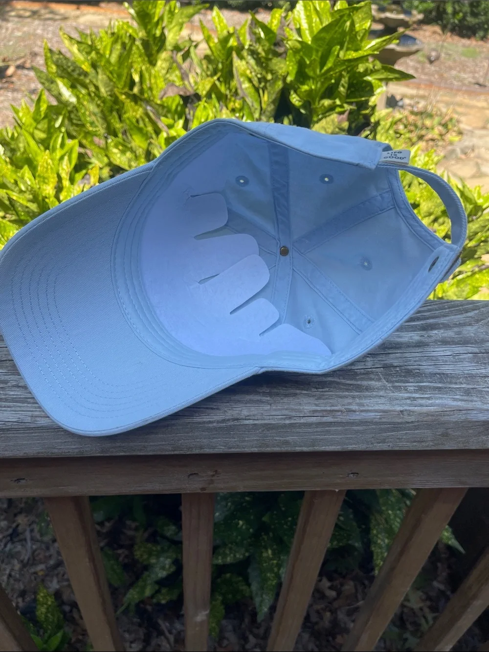 NWT Life is Good Flip Flops Chill Cap